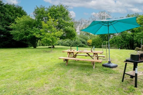 Garden, Garden view