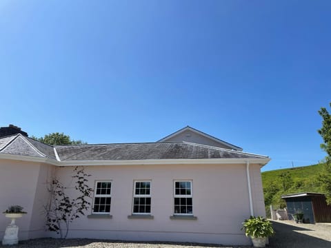 Property building, Day, Summer