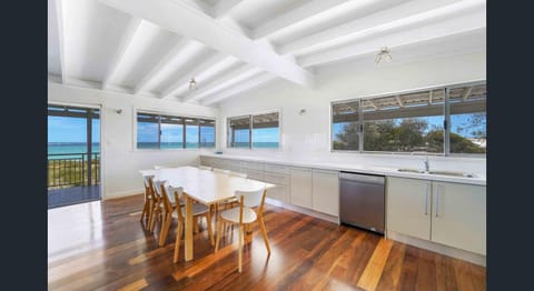 Ospreys View - Relaxed Coastal Vibe House in Lancelin