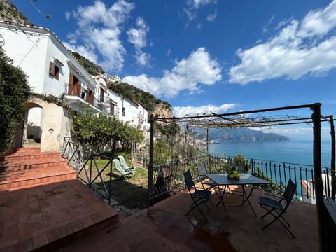 Balcony/Terrace, Mountain view, Sea view