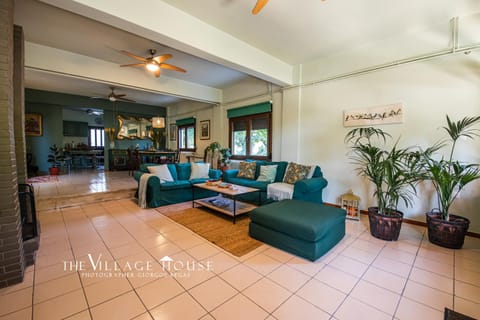 Living room, fireplace