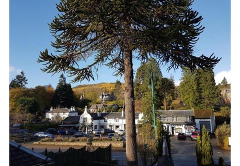 OYO Mackay's Travel Lodge Hotel Hotel in Strathpeffer