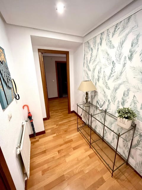 Agradable Apartamento en el Centro de Burgos parking incluido ATUAIRE Apartment in Burgos