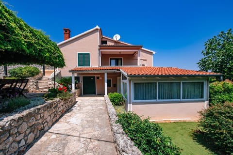 Villa Lily Comfortable holiday residence Villa in Zadar County