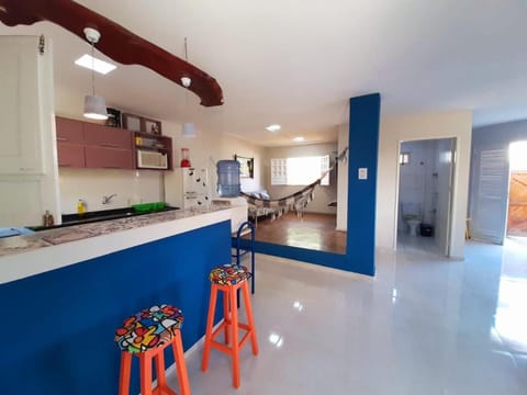 Kitchen or kitchenette, Dining area, minibar, pet friendly, stove