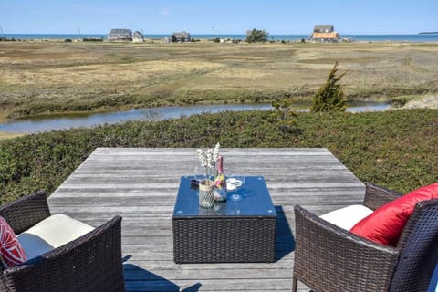 14463 - Waterfront Ocean View Deck Kayak WasherDryer and Central AC House in North Eastham