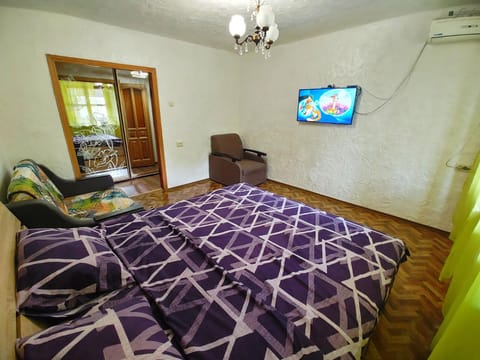 3 кімнатна квартира на вул. Калинова. Apartment in Dnipro