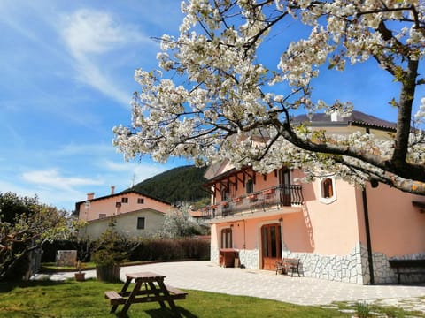 Property building, Garden, Garden view