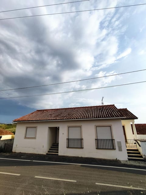 Casa sossegada na Batalha House in Leiria, Portugal