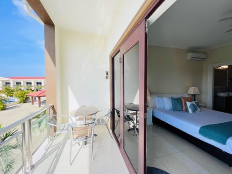 Aruba Breeze C3 Apartment in Noord