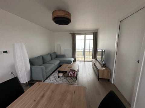 Appartement décoré avec goût, vue mer, parking privé, terrasse - FR-1-730-31 Apartment in Fort-Mahon-Plage