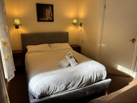 Trehellas House Hotel & Courthouse restaurant Country House in England