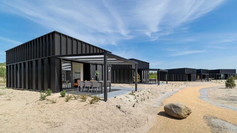 Facade/entrance, Natural landscape, View (from property/room)