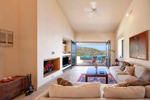 Sealicious Crystal Retreat - The Ultimate Getaway Villa in Argolis, Greece