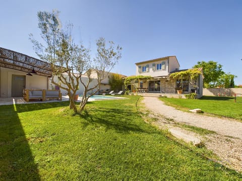 Villa Calisse, 6 personnes à Maillane Villa in Graveson