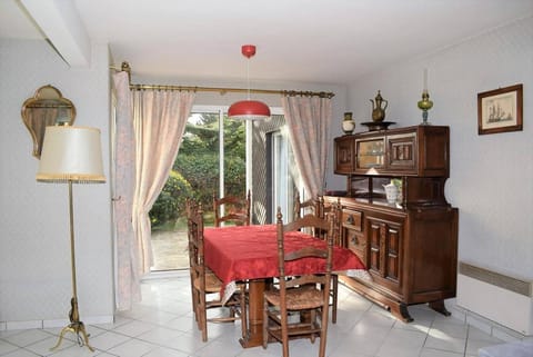 Villa avec jardin dans un quartier calme au centre de Perros-Guirec - Réf 934 Villa in Perros-Guirec