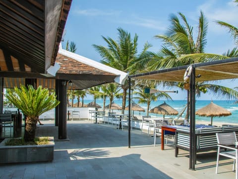 Melia Danang Beach Resort Estância in Hoa Hai