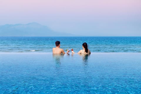 Melia Danang Beach Resort Resort in Hoa Hai