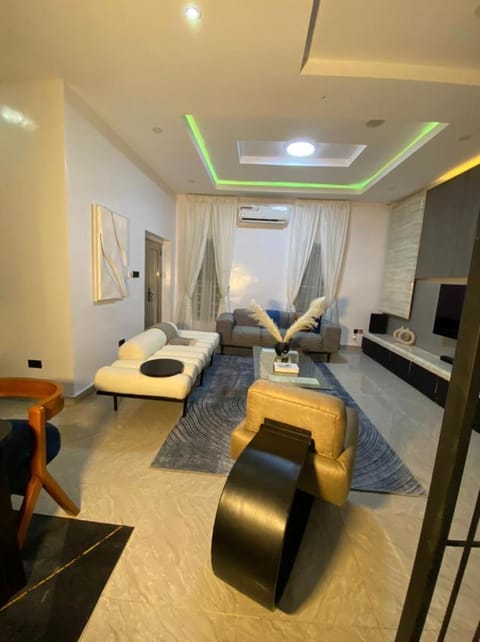 Luxury 3-bedroom apartment in Lekki Condo in Nigeria
