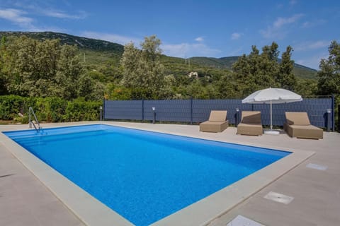 Villa VALERIE with pool and sea view Villa in Nerezine