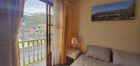 Bed, Balcony/Terrace, Bedroom, Mountain view