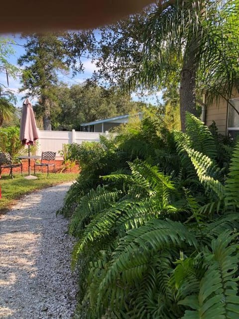 Murdock Tropical Hideaway House in Gulf Gate Estates