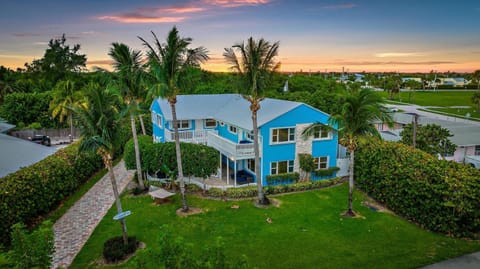 Property building, Bird's eye view