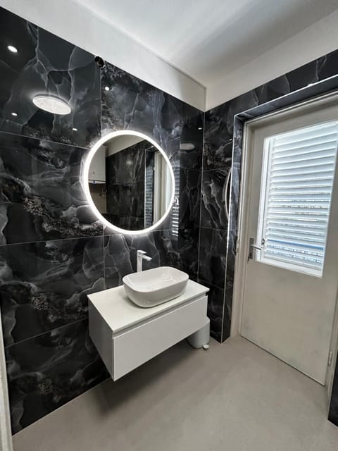 Adriatic View Apartment in Split