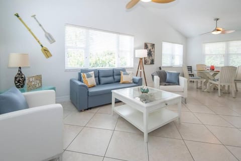 Hutchinson Island 2BR,2BA - Private Beach Access Villa in Fort Pierce