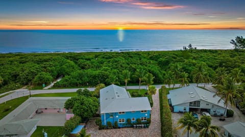 Property building, Bird's eye view