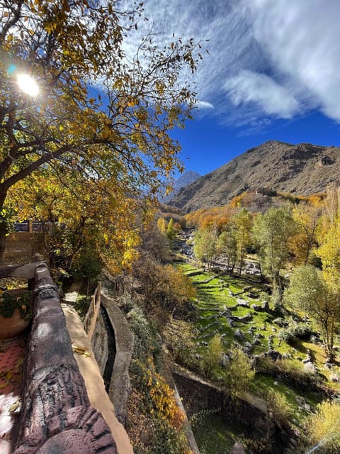 Natural landscape, Balcony/Terrace, Garden view, Mountain view, River view