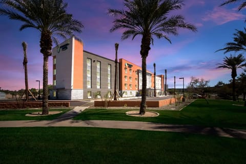 WoodSpring Suites Chandler Airport Hotel in Gilbert