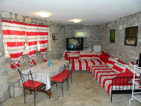 Ferienwohnung in Šibenik mit Großem Grill Apartment in Šibenik