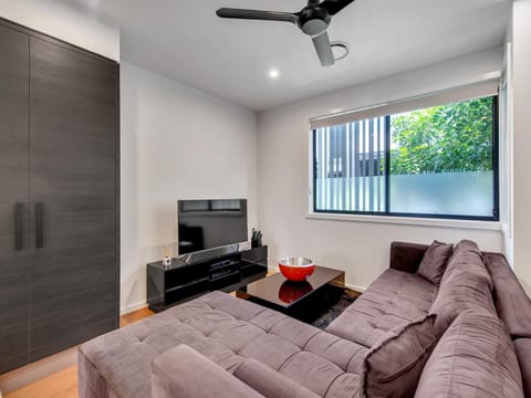 J24B - Bulimba Home from Home Copropriété in Bulimba
