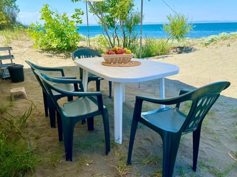 Seating area, Dining area, Area and facilities, Area and facilities