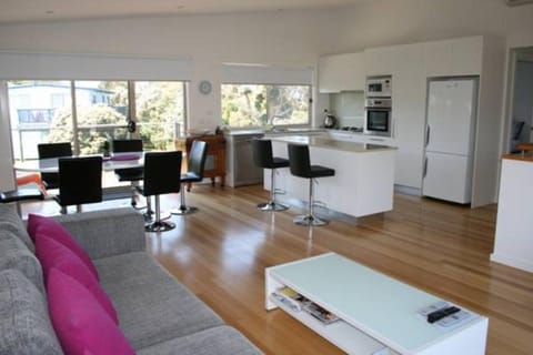 Unit 2 at 49 Barramundi Avenue Smiths Beach House in Smiths Beach