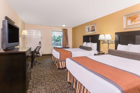 Quality Inn & Suites Hotel in Arkansas