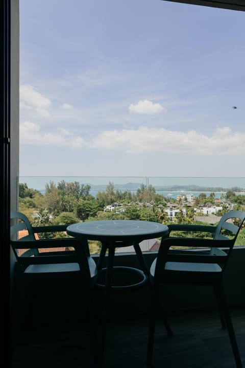 Aristo 2 Phuket, Surin beach Apartment in Choeng Thale