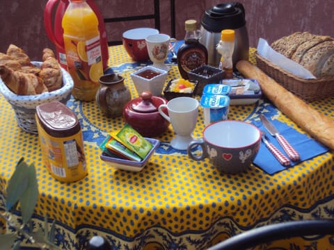 La Douloire Übernachtung mit Frühstück in Pernes-les-Fontaines
