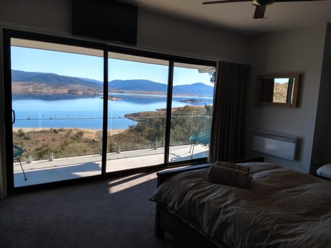 Willow Bay Lodge Bed and Breakfast in East Jindabyne