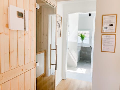 Sauna, Bathroom