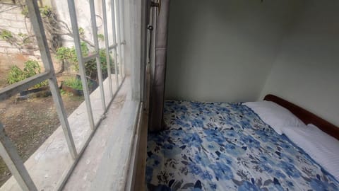 Dormitorio con baño y acceso independiente Vacation rental in Las Condes