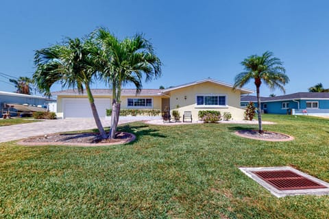 Palm Hideaway House in Cape Coral