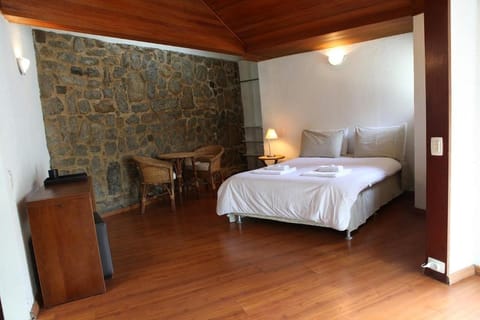 Villa Laurinda Bed and Breakfast in Santa Teresa