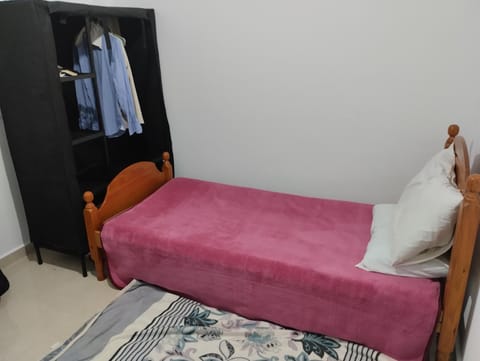 Chambre privée dans une appartement calme Alquiler vacacional in Tangier