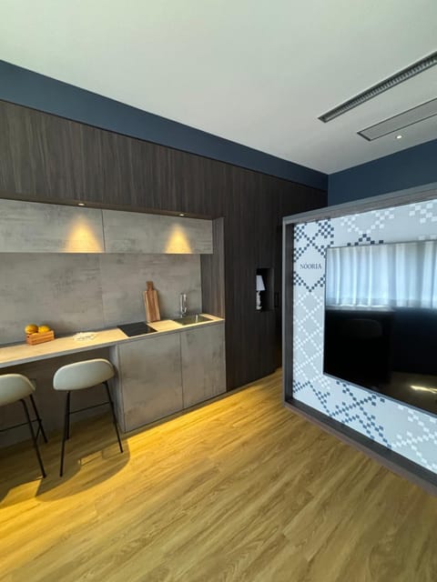 TV and multimedia, Kitchen or kitchenette