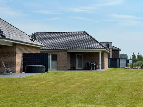 Property building, Garden view