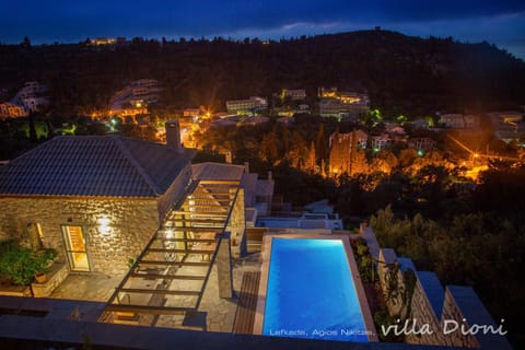 Villa Dioni Chalet in Agios Nikitas
