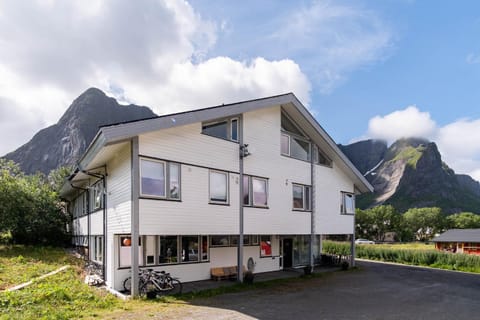 Property building, Day, Natural landscape, Mountain view