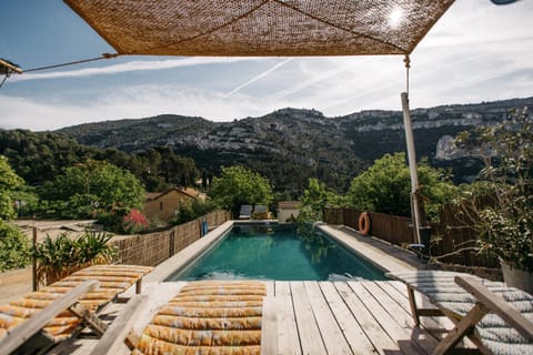 Hidden gem with panoramic views Haus in Fontaine-de-Vaucluse